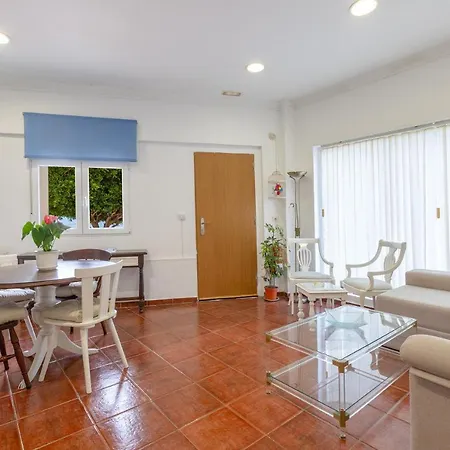 Vivienda En Calle La Luna Apartment *
